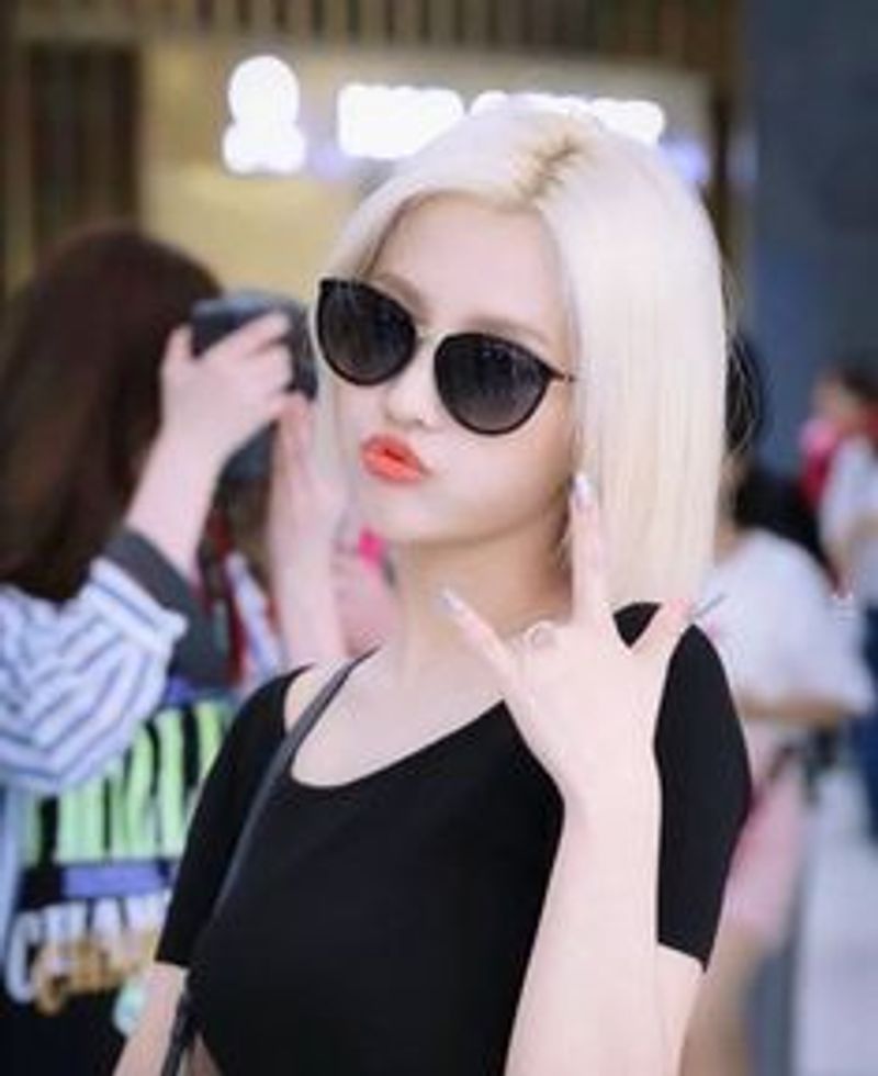 Quiz image attachment